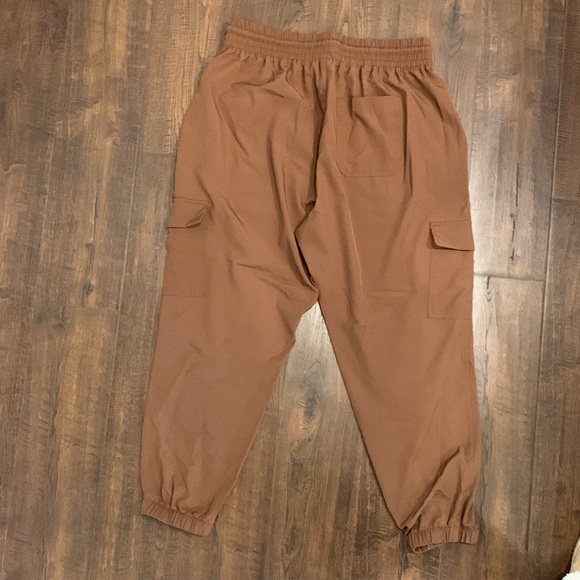 Old Navy chocolate colored jogger pant - Picture 2 of 5